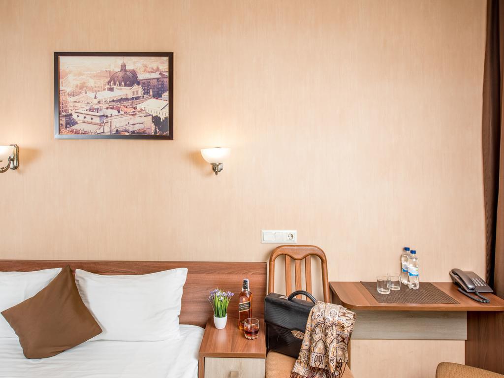 Hotel&Spa Pysanka, Готель Писанка, 3 Сауни Та Джакузі - Індивідуальний Відпочинок У Спа ลวีฟ ภายนอก รูปภาพ